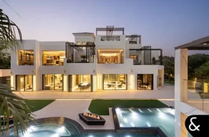 Villa de 19 chambres à Dubai, UAE No. 30605