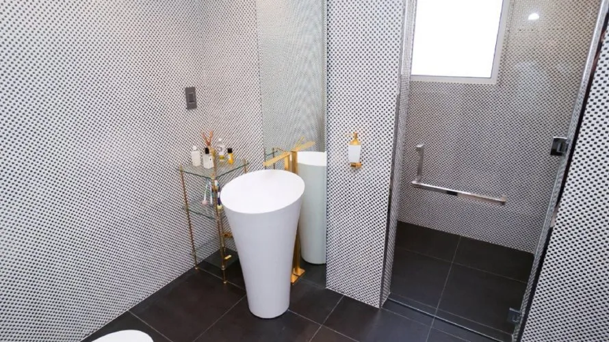 Вилла с 7 спальнями в  Emirates Hills, Дубай, ОАЭ №30584 № 3